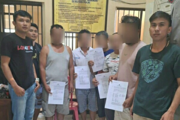Polres Tomohon Tangkap 5 Pelaku Judi Domino 
