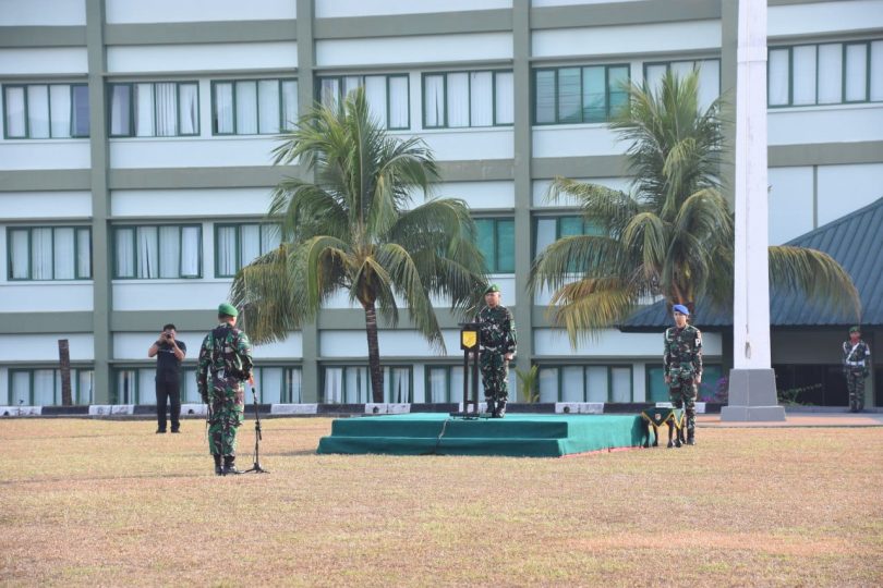 Kodam XIII/Merdeka Laksanakan Upacara Peringatan Hari Sumpah Pemuda