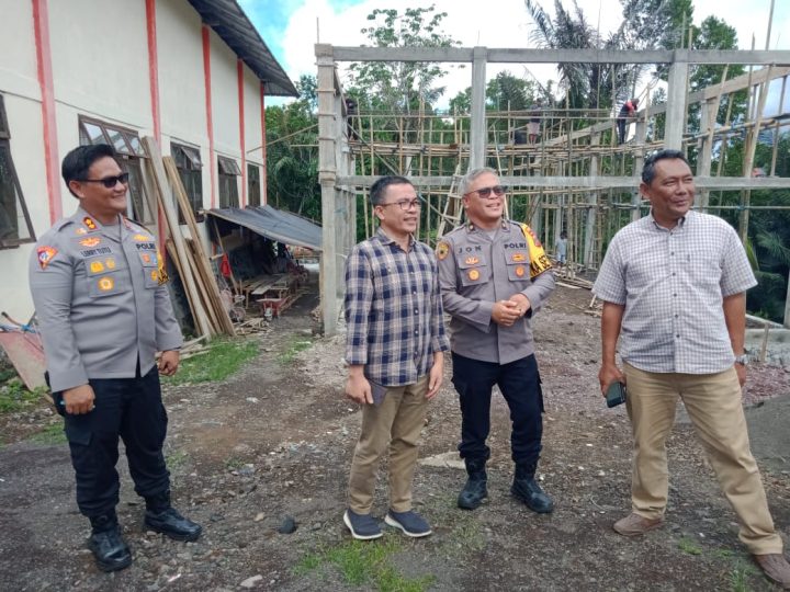 Sambangi Polres Tomohon, Senator Stefanus BAN Liow Tunjang Pembangunan Rumah Doa