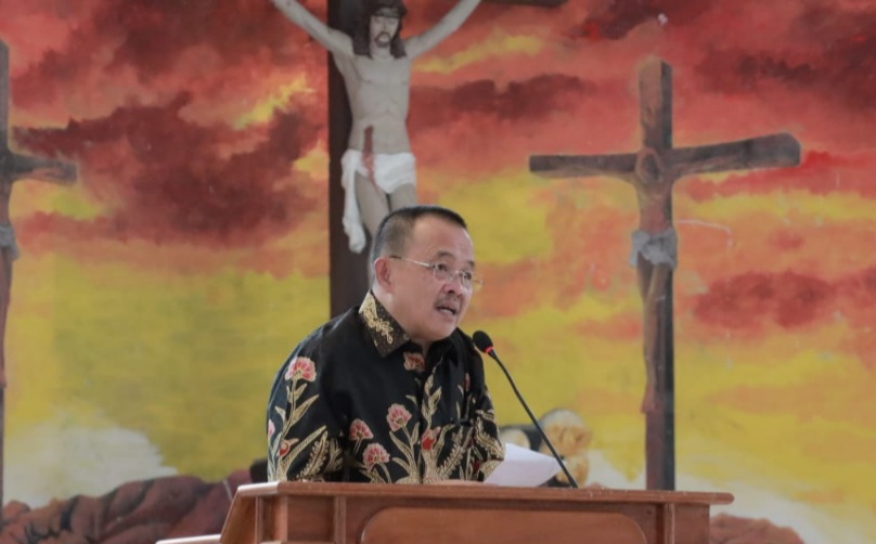 Maraknya Akun Facebook Palsu yang Menjelekkan Wenny Lumentut Dibalas Dengan Doa