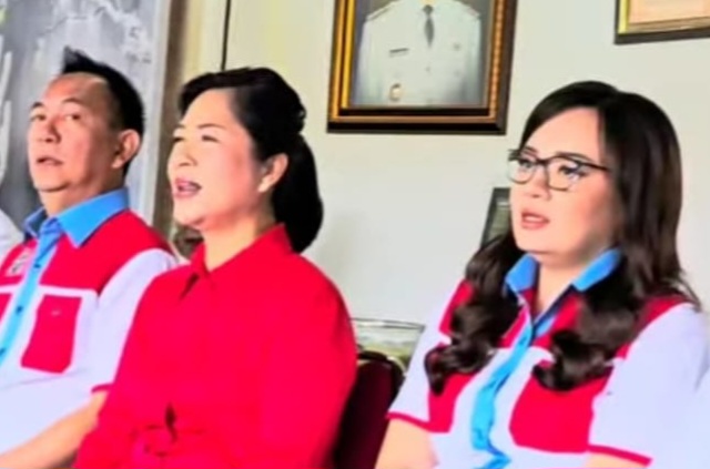 Wajib Hadir dan Ramaikan Medsos: Ribuan Keluarga ASN, THL, Pala, dan Linmas Padati Tomohon Dukung Pasangan CS