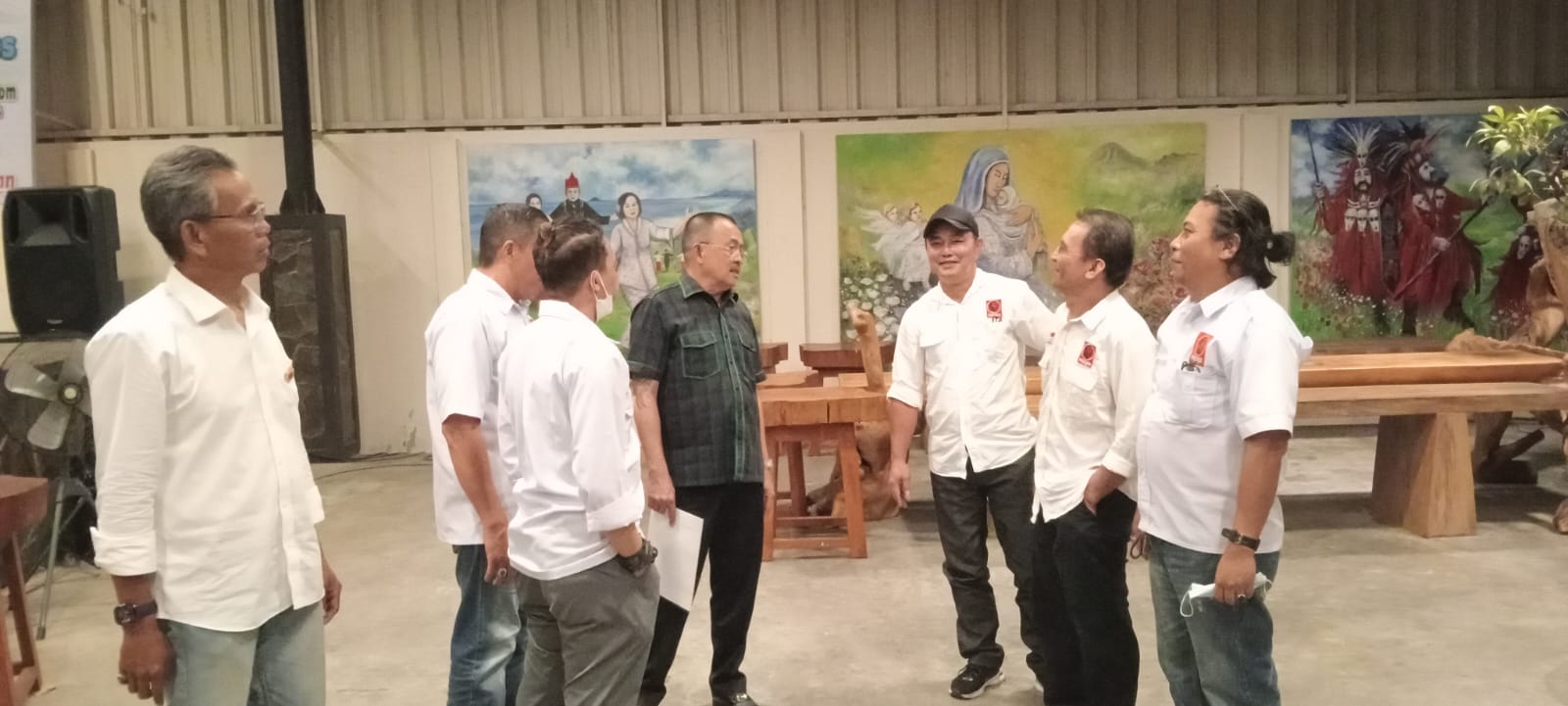Projo Resmi Serahkan Dukungan kepada Wenny Lumentut dan Michael Mait untuk Pilkada Tomohon 2024