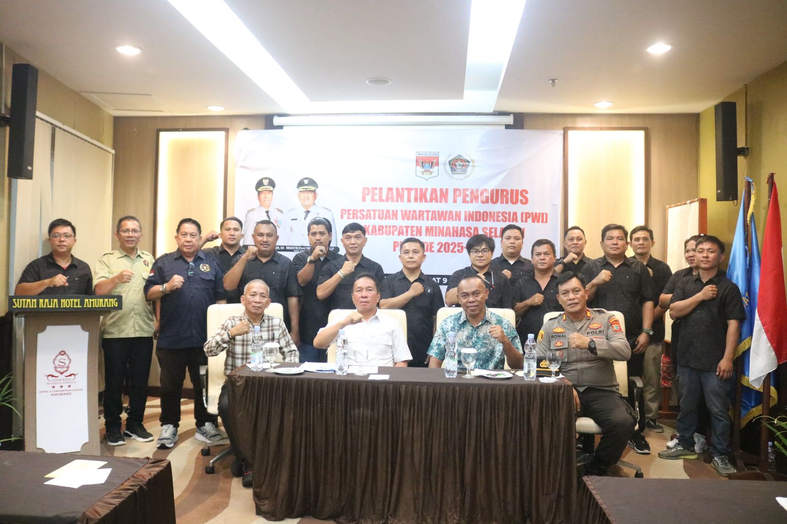 Diduga Palsukan Atribut PWI, Voucke Lontaan Cs Terancam Bui 6 Tahun!