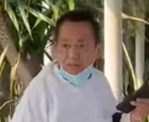 DITERIAKI ‘TERORIS’ DI HALTE TRANSJAKARTA, SEORANG PEREMPUAN ALAMI TRAUMA — POLISI BURU PELAKU