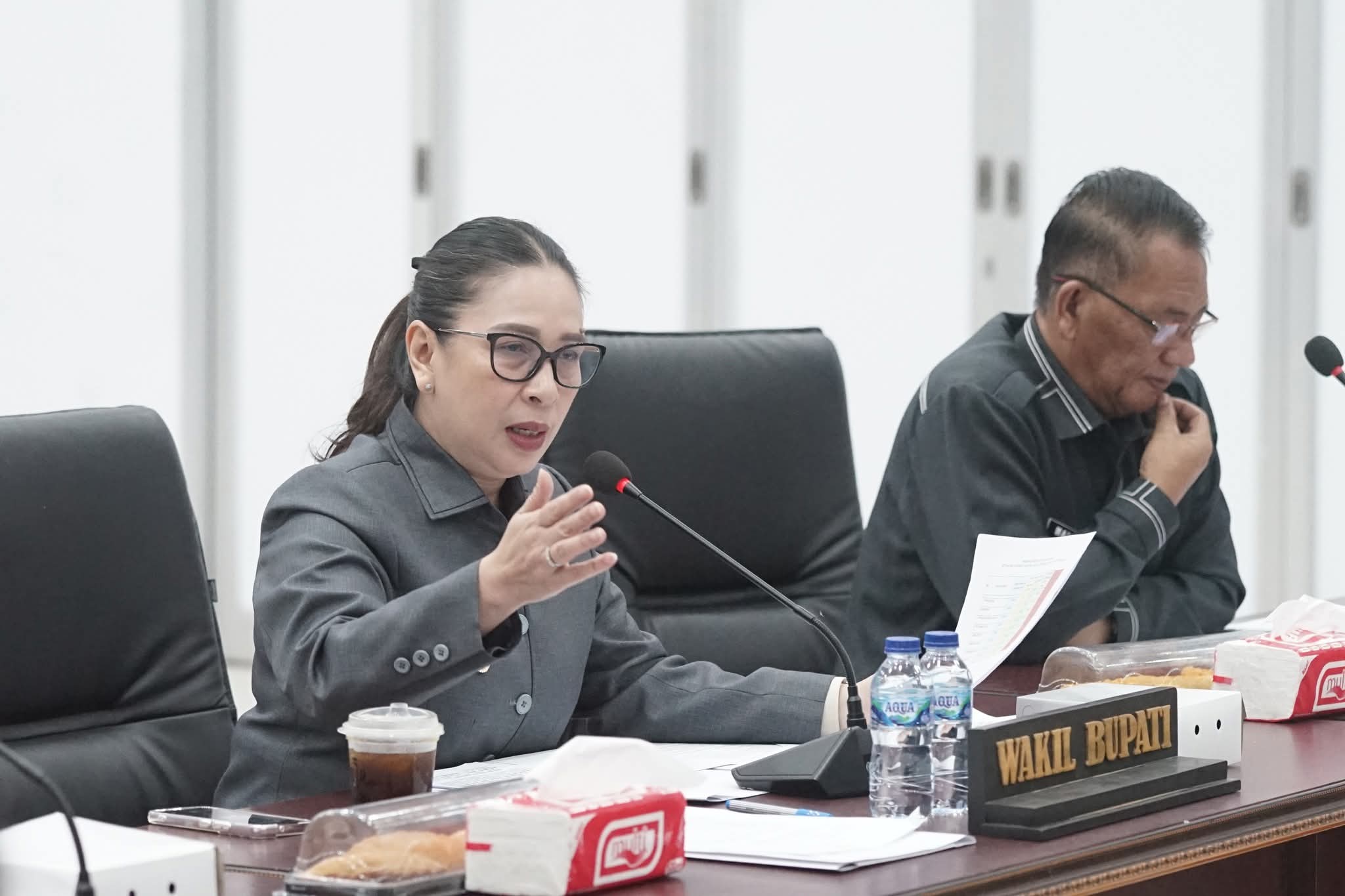 Wabup Vanda Sarundajang Pimpin Evaluasi MCSP 2025: Tekankan Sinergi Lintas OPD