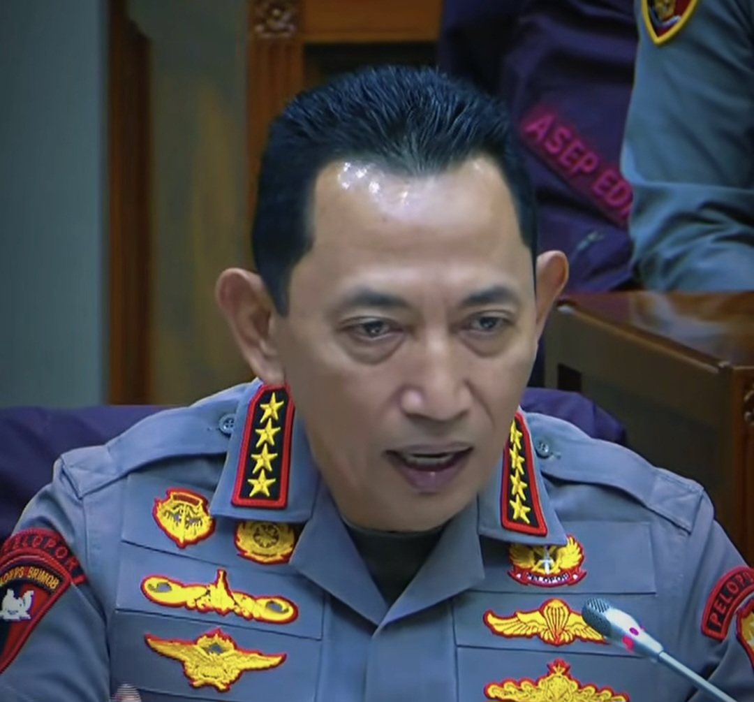 Kapolri Pasang Badan Tolak Polri di Bawah Kementerian: “Kalau Harus Memilih, Saya Lebih Baik Bertani”